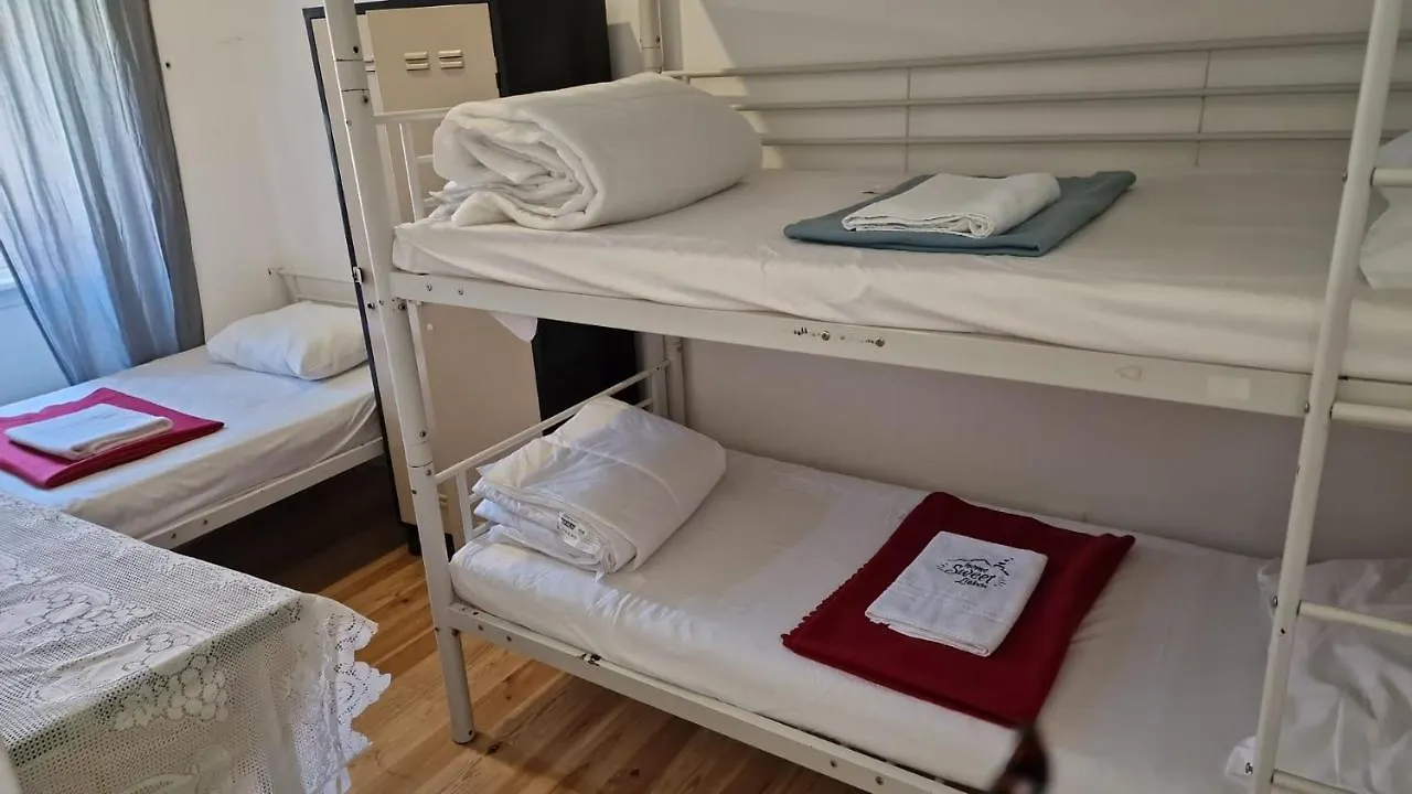 D&N Hospedagem Lisboa Ostello