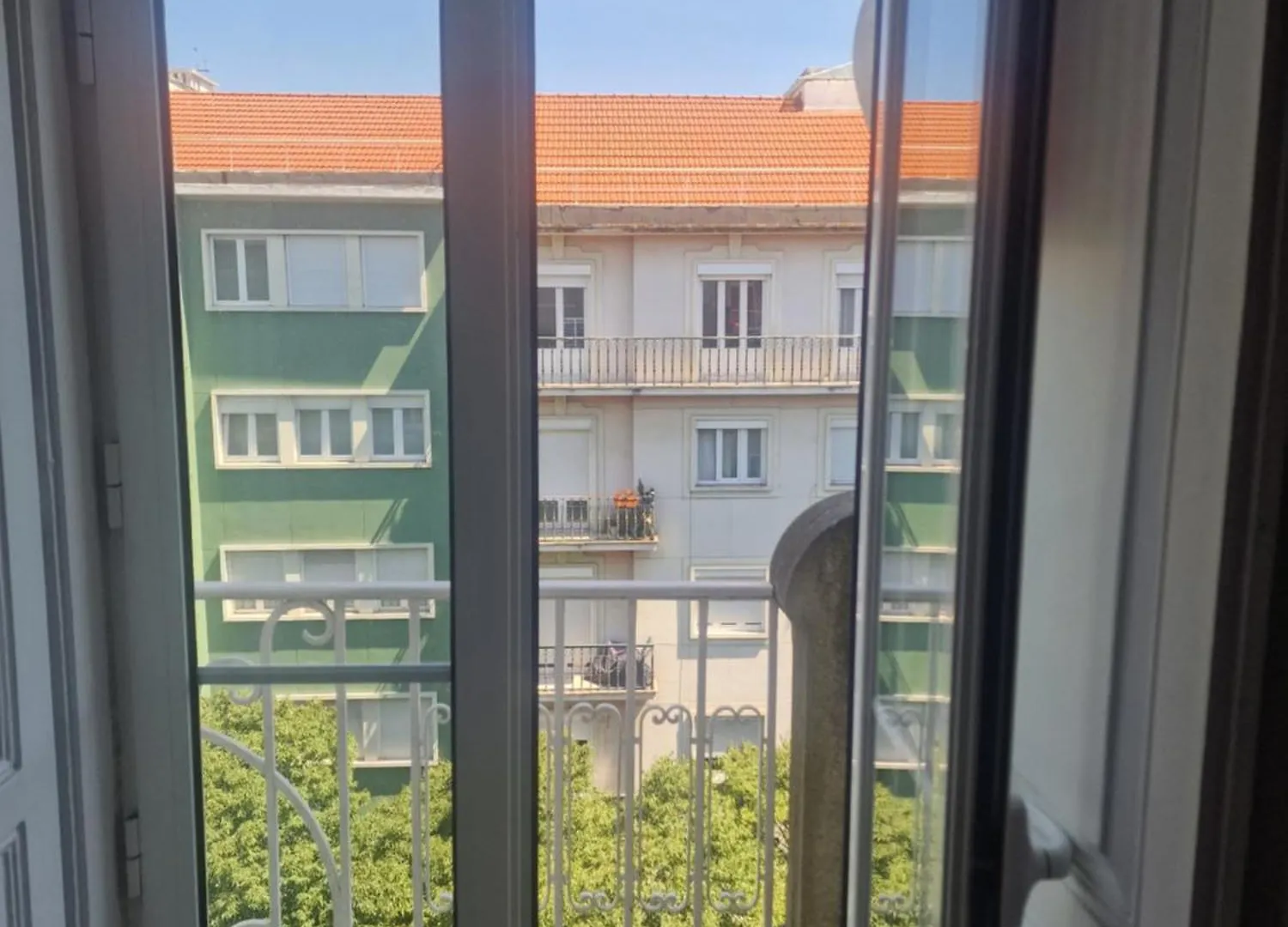 D&N Hospedagem Lisboa Хостел Лиссабон